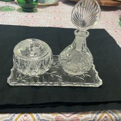 Princess House Vintage/Antique Vanity Set
