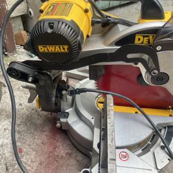 Dewalt Miter Saw 12”blade 