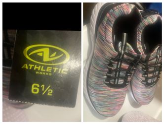 New Gym Shoes Women’s Size 6.5