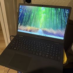 Dell Laptop. New Condition. Windows 11