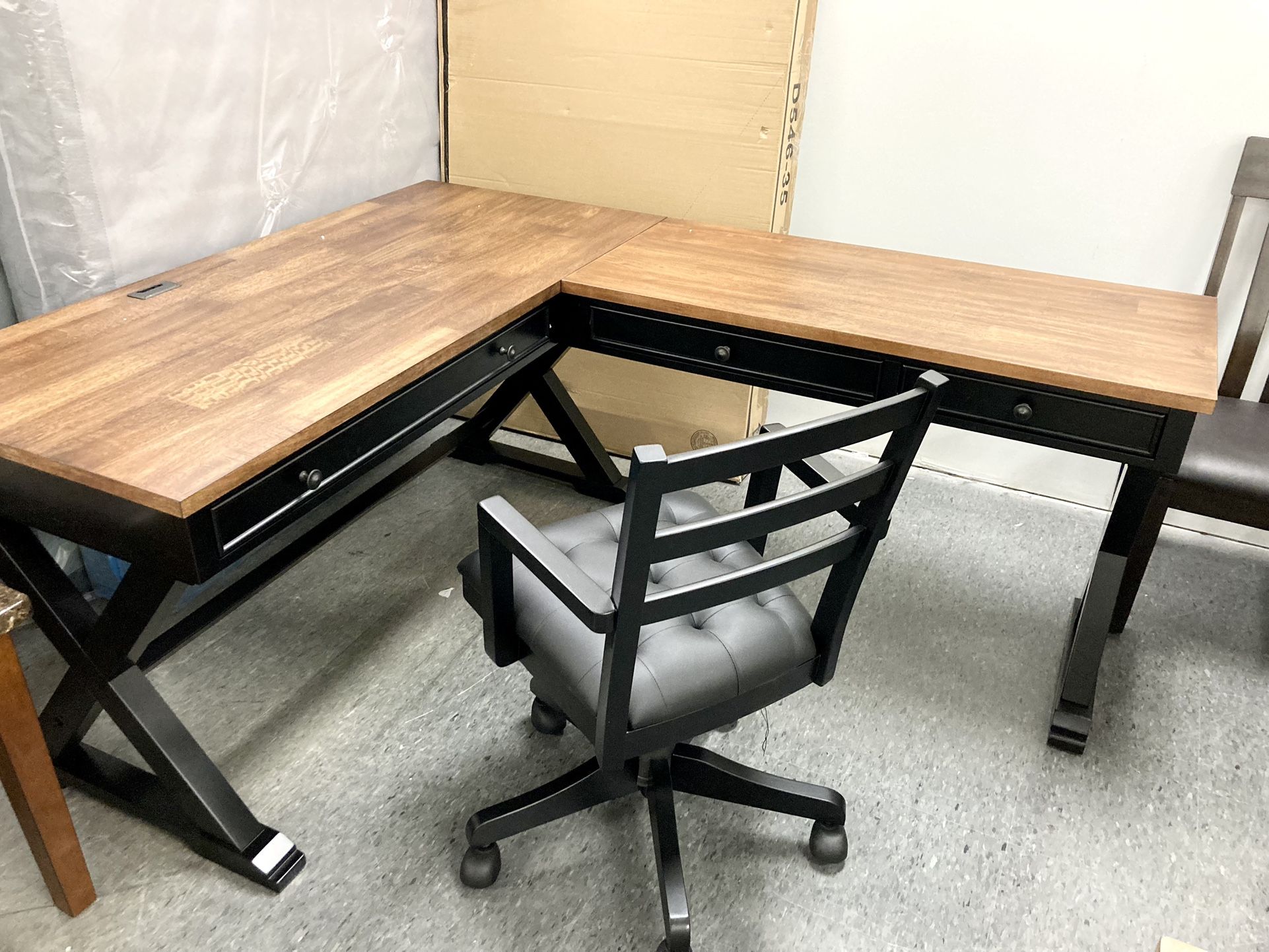 New Corner Desk — SPECIAL