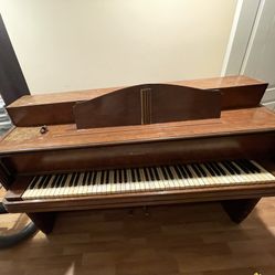 Free Piano