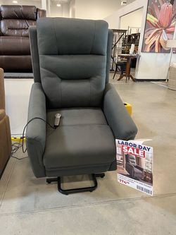 Power lift recliner chair
