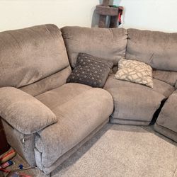 Power Reclining Sectional Couch