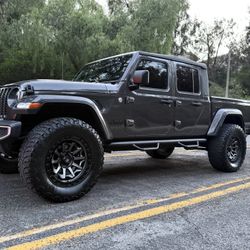 2021 Jeep Gladiator