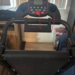 Serene Life Treadmill Hardly Used 