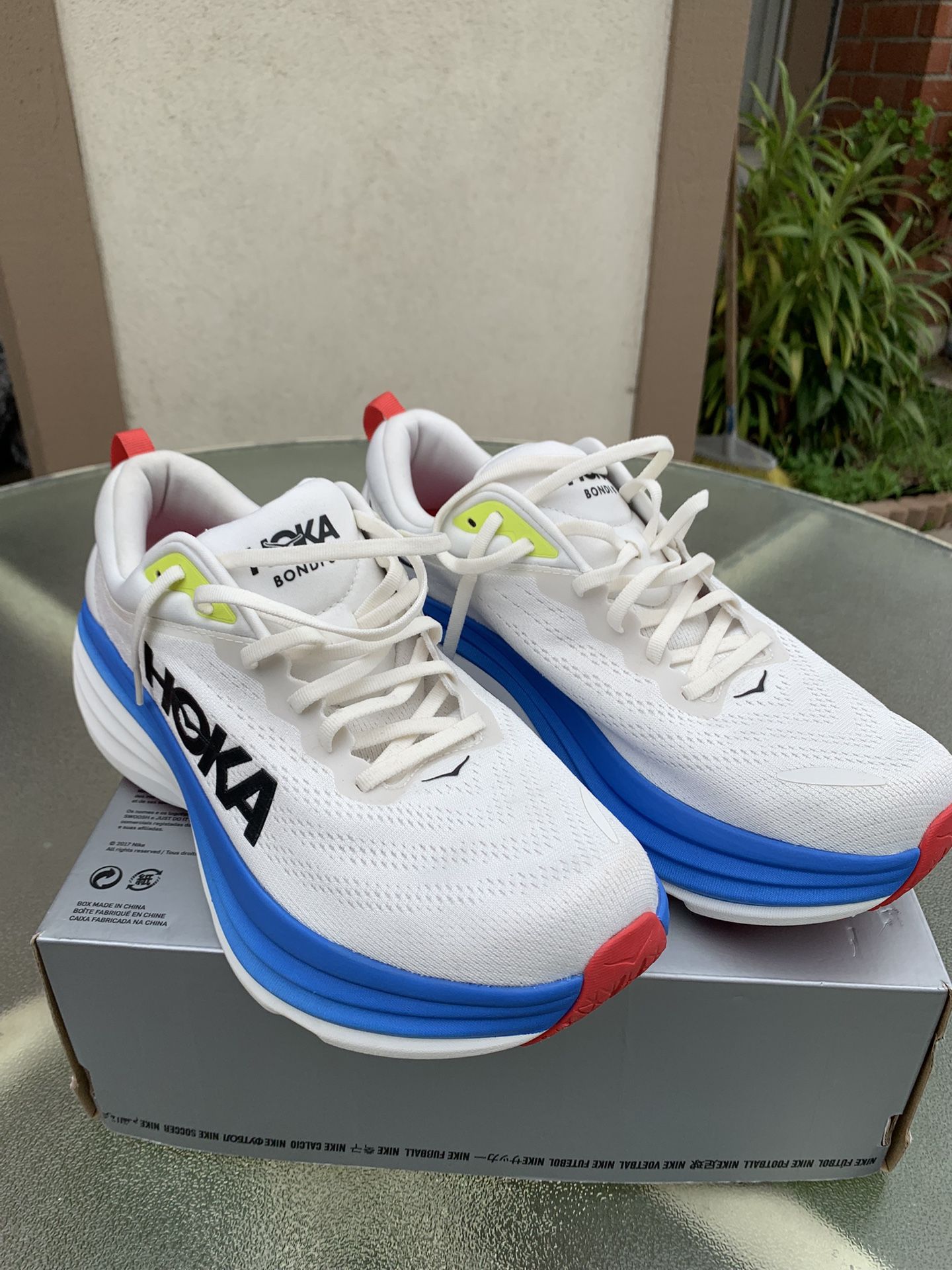 Hoka brand new bondi 8 de blanc virtual blue mens size 11 
