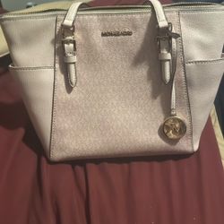 Michael Kors Purse and wallet 