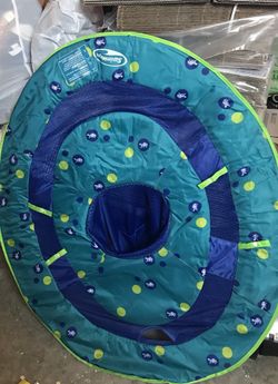 Kids pool floaty