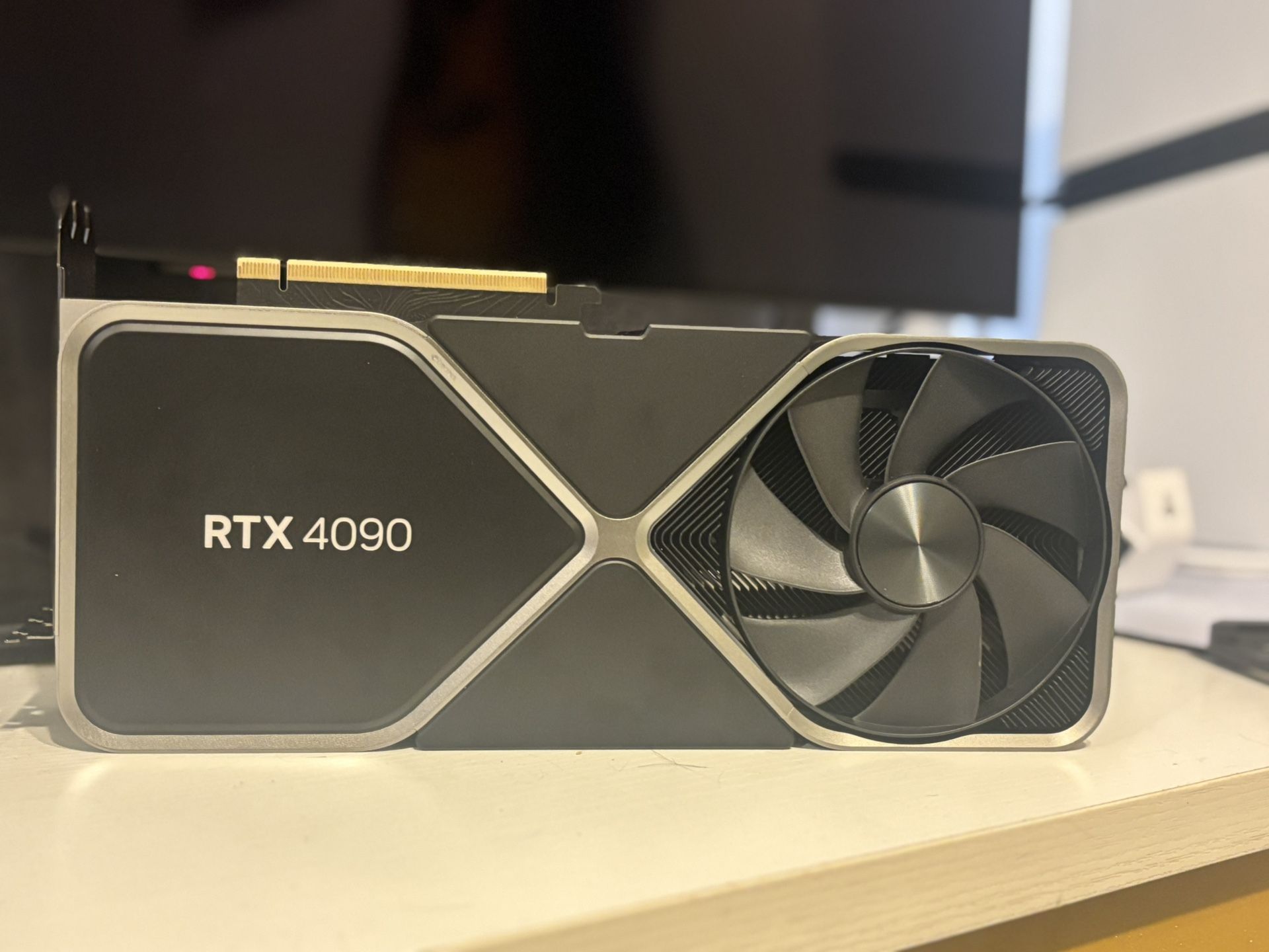 GeForce RTX 4090 FE