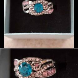 New silver plated blue and pink heart ring size 7 8 9 shipping Available 