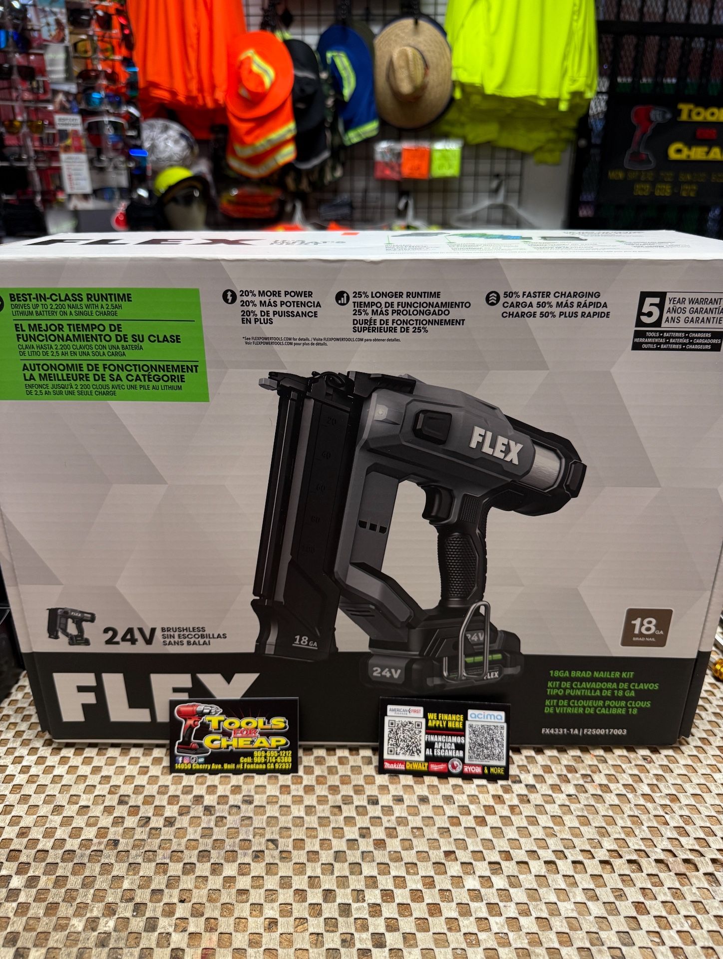 FLEX 24V 18GA BRAD NAILER KIT W/ BATTERY & CHARGER 