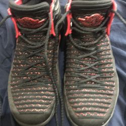 Boy’s Air Jordans Retro 32