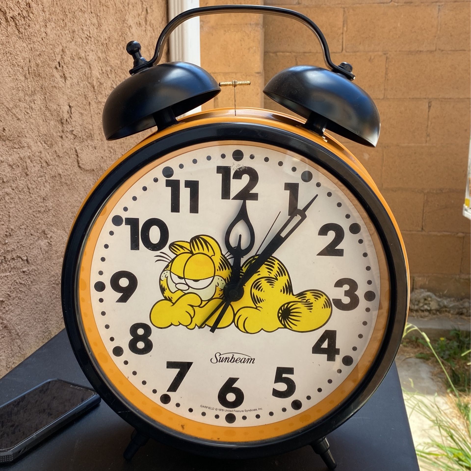Vintage Garfield "Sunbeam" 1978 Metal Windup Alarm Clock, Tested/Working