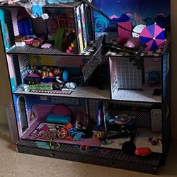 LOL Doll House 