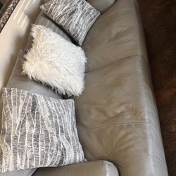 Sofa 2 