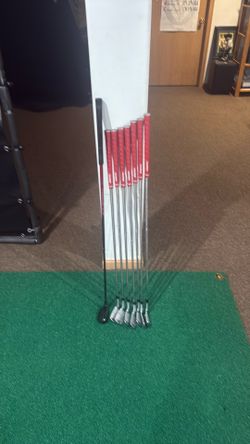 Titleist 620 irons.