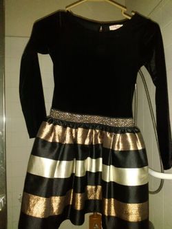 Holiday dress size 8
