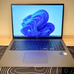 LG Gram 17 - i7 Excellent Shape