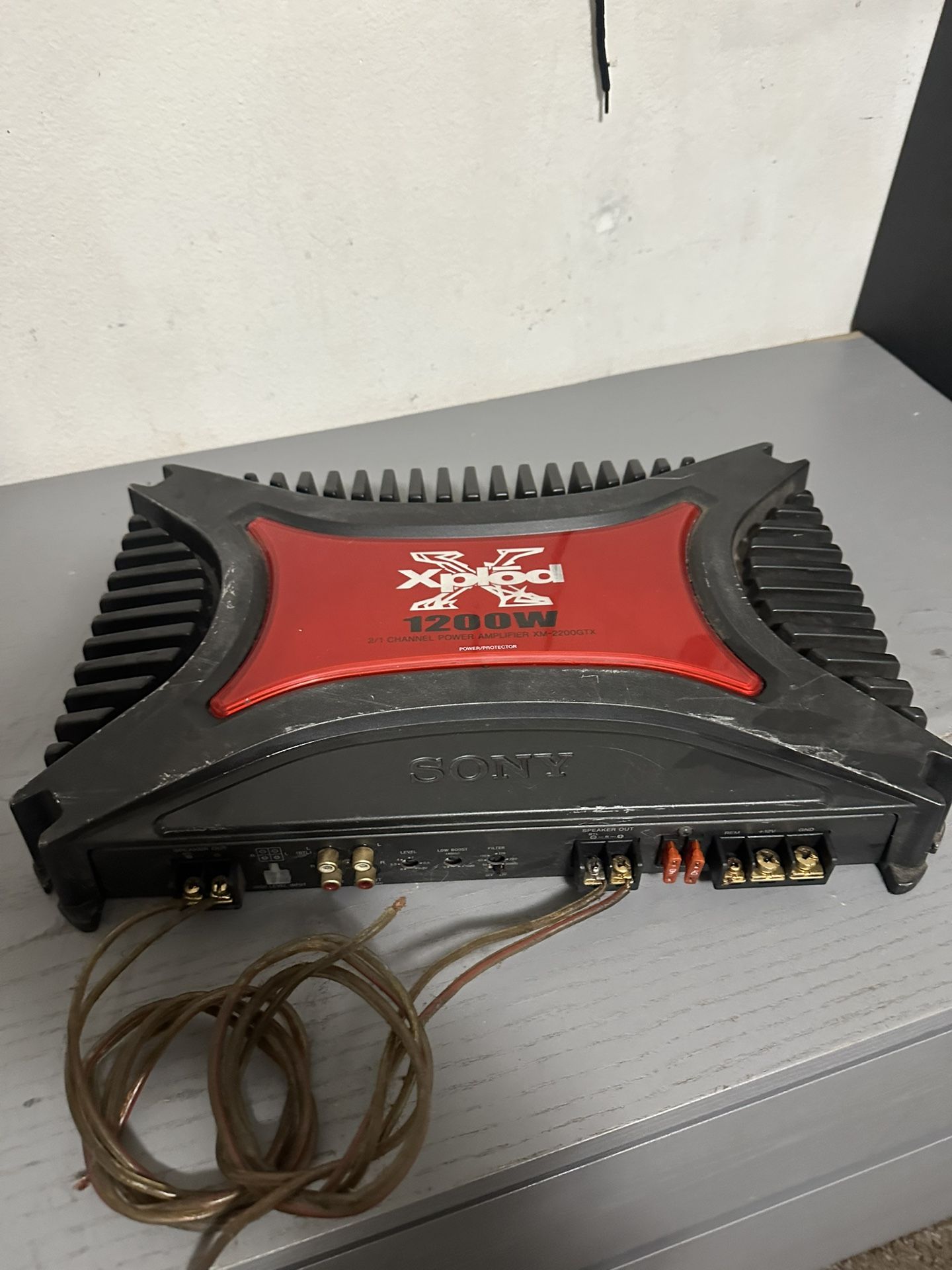 Sony Xplod Channel Power Amplifier