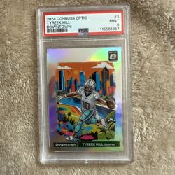 2024 Panini Donruss Optic - Downtown! Tyreek Hill #3 Mint 9