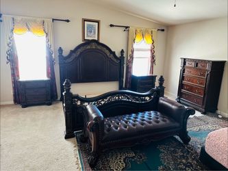Beautiful Brown Black Detailed Wood Bedroom Set - Nightstands, Bench and Chest - Queen OR King - $0 DoWn - SAME DAY DELIVERY 🚚