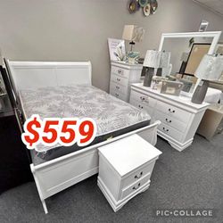 White Transitional Solid Wood 4 Piece Queen Size Bedroom Set ( Included Bed Frame , Dresser , Mirror , Nightstand )