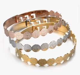 🔥NEW GOLD & BRONZE ST. BENEDICT BRACELETS WITH L LOCK