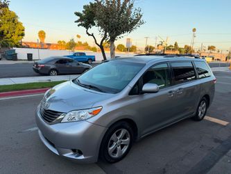 2011 Toyota Sienna