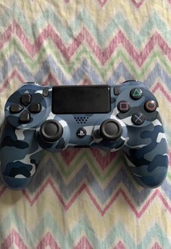 PS4 controller