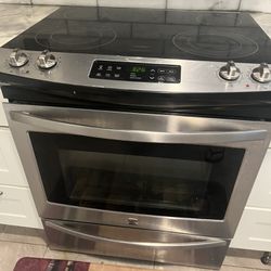 Kenmore Elite Oven, Stove And Microwave With Vent Stainless 