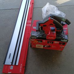 Milwaukee
M18 FUEL 18V Lithium-Ion Cordless Brushless 6-1/2 in. Plunge Cut Track Saw with 55 in. Track Saw Guide Rail