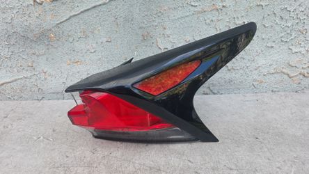2018-2021 LEXUS NX 300 REAR RIGHT QUARTER PANEL TAIL LIGHT LAMP OEM