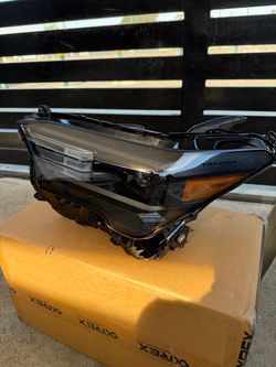 Toyota Tacoma Headlight 2025