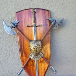 19 X 8 SPAIN MADE MEDIEVAL STYLE WALL DECOR PLAQUE