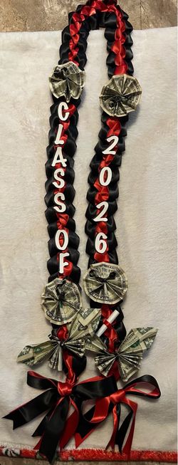 Graduation leis