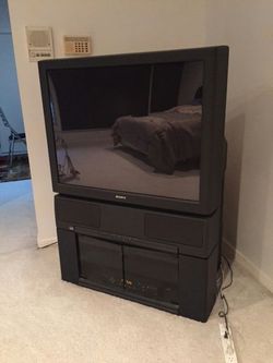 Sony 42 inch TV with remote control