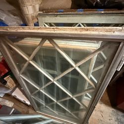 Old Beautiful Windows $100 OBO 