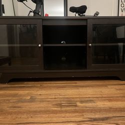 TV Stand - Free