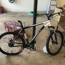 Access mountain Bike 
