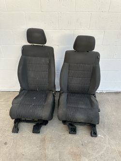 Jeep Wrangler Jk 2 Door Oem Front Seats Pair Driver And Passenger 2012 Through 2018