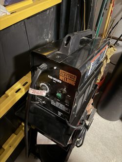 Chicago Electric Flux 125 Welder Starter Kit