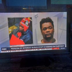 42" SAMSUNG 1080P HDTV WITH ROKU REMOTE CONTROL STREAMING STICK $125 FINAL PRICE READ DESCRIPTION AND SEE 👀 ALL PICTURES 