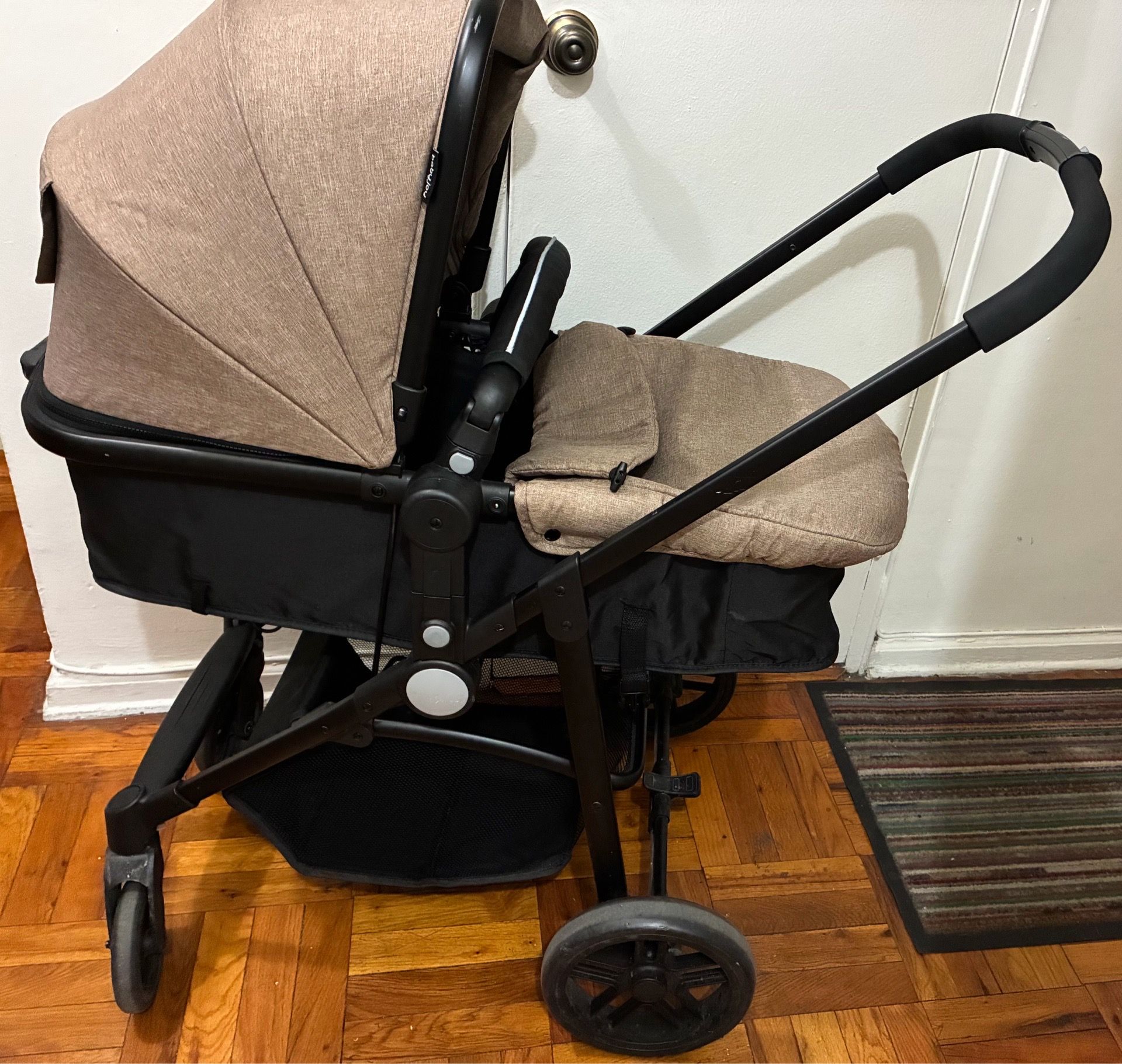 Baby Joy convertible 2-in-1 stroller excellent condition p/up Sheepshead Bay Brooklyn NY