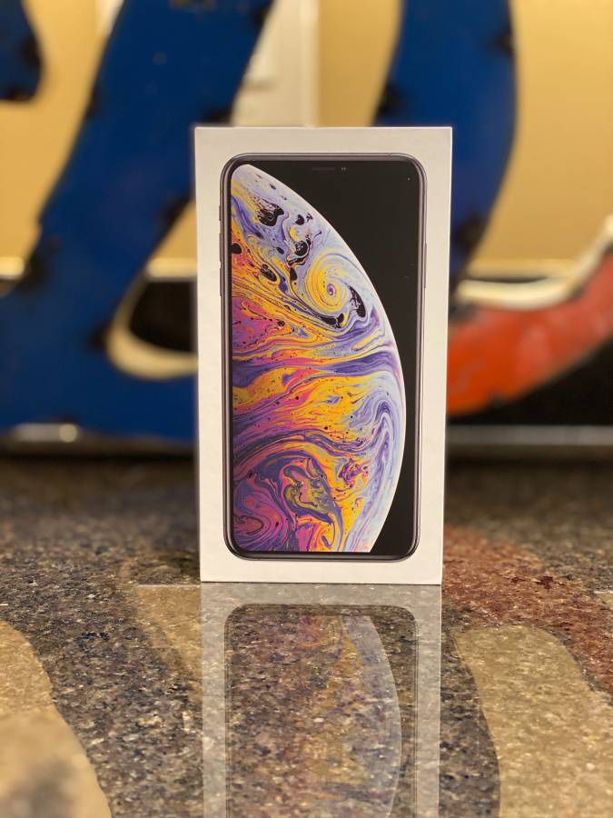 iPhone XS Max 256gb Silver factory unlocked