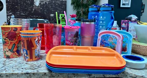 Kids water bottles