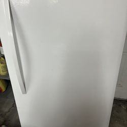 Kenmore 20.9CF Freezer