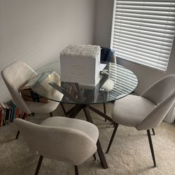 5 piece Round Glass Dining Table Set