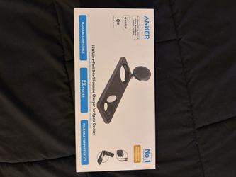 Anker Foldable Charger 3 In 1 For Apple