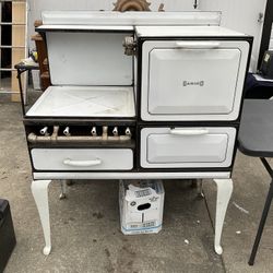 Antique Gas Stove Excellent Condition